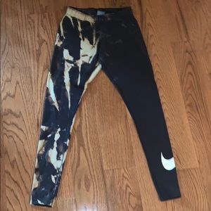 Women’s Nike Bleached Leggings